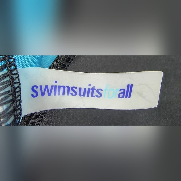 Beach Belle Women's Plus Vibrant Floral Tankini Vacation Swimming Top, 20, NWT - Picture 8 of 12